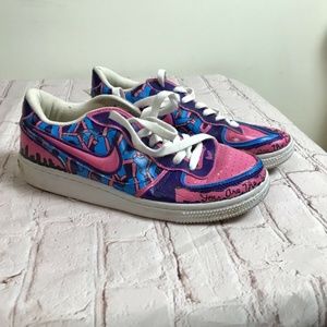 Nike Air Force One Low 5.5 Pink Custom Skyline